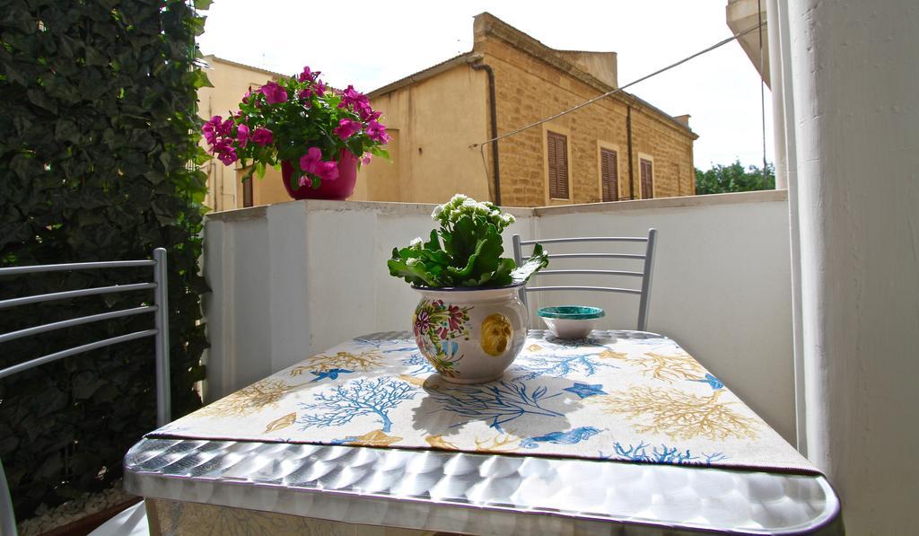 La Passeggiata Di Girgenti Bed and Breakfast Αγκριτζέντο Εξωτερικό φωτογραφία